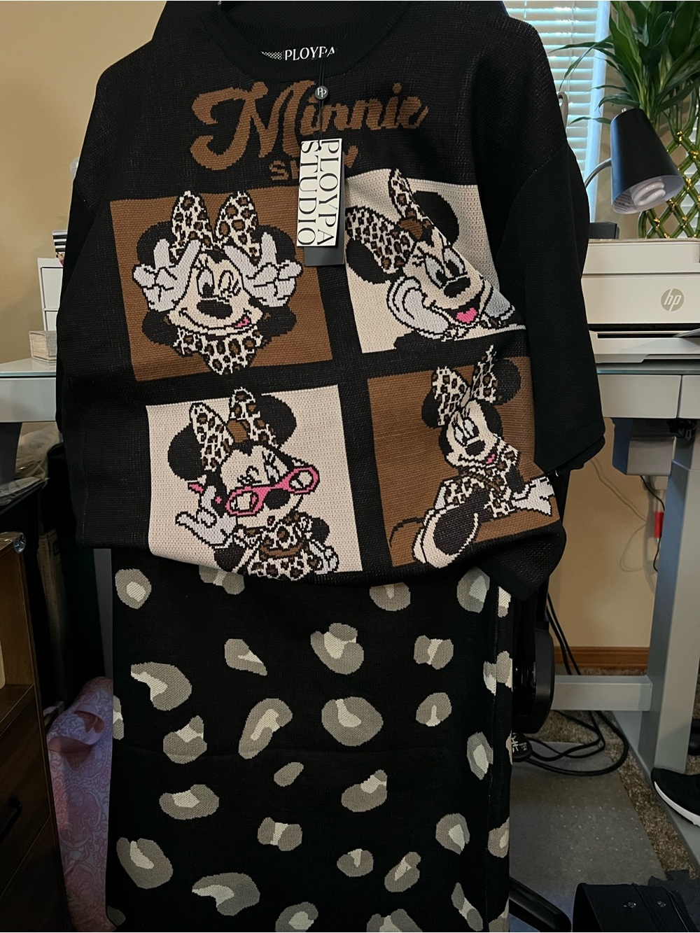 NWT Ploypa Studio Minnie Mouse Knitted Top Black Brown Cream